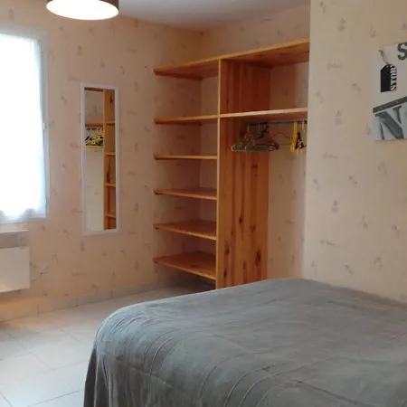 Maison Lumineuse Avec Jardin Clos, A 400m De La Plage, Pour 8 Personnes, Secteur Calme - Fr-1-224b-22 *