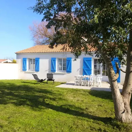 Holiday home Maison Lumineuse Avec Jardin Clos, A 400m De La Plage, Pour 8 Personnes, Secteur Calme - Fr-1-224b-22
