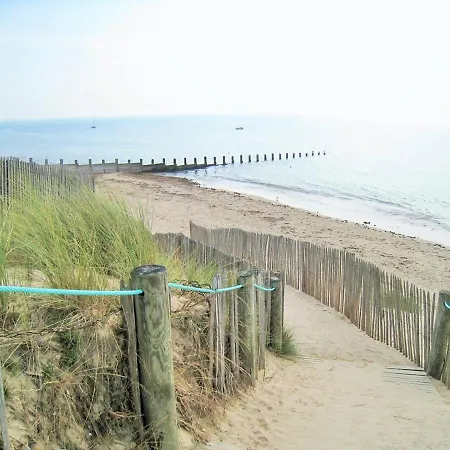 Maison Lumineuse Avec Jardin Clos, A 400m De La Plage, Pour 8 Personnes, Secteur Calme - Fr-1-224b-22 * L'Epine (Vendee)